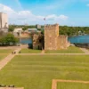 Vista aérea de un monumento icónico en Santo Domingo